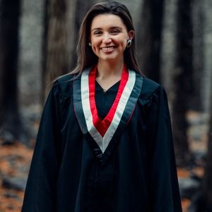 Meet your Posher, Carolyn